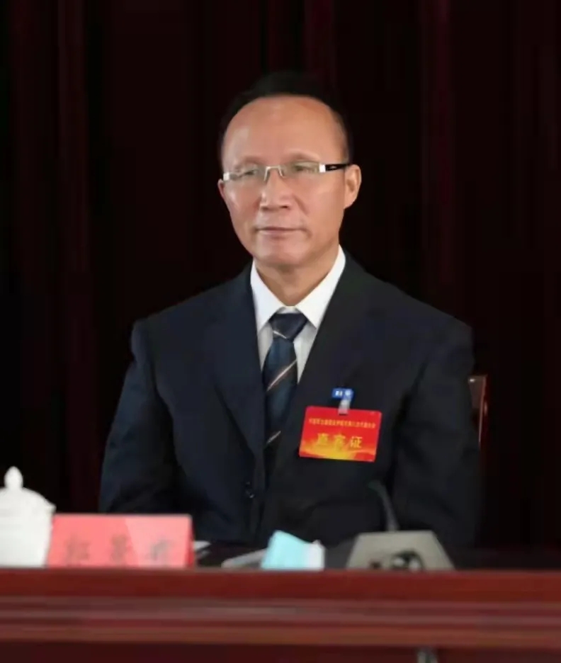 1635386130561343.jpg 1002.webp.jpg