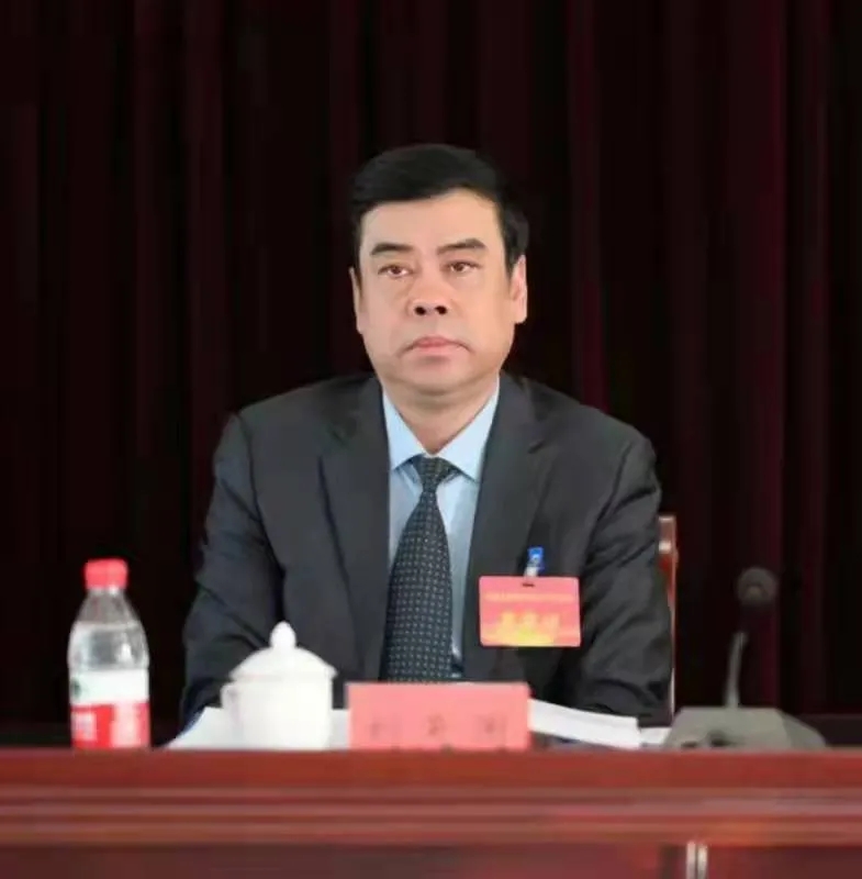 1635386136476511.jpg 1003.webp.jpg